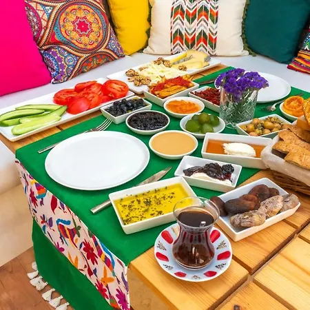 Bo Alacati Bed & Breakfast *